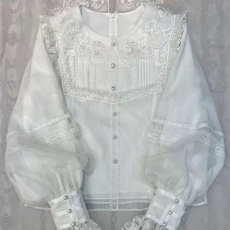 Sweetheart Dream Machine - Starry Cloud Twin Rabbit - Long-Sleeve Lolita Inner Blouse with Floral Lace Collar