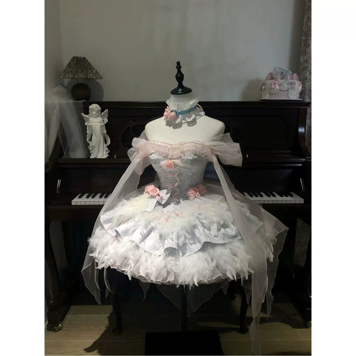Creamy - Feather Ballet - JSK Dress with an Off-Shoulder Neckline and Feather Trim