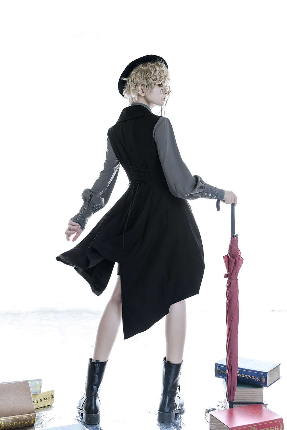 Princess Chronicles - Black and Blue - Retro Ouji Lolita Shirt, Mutton Sleeves