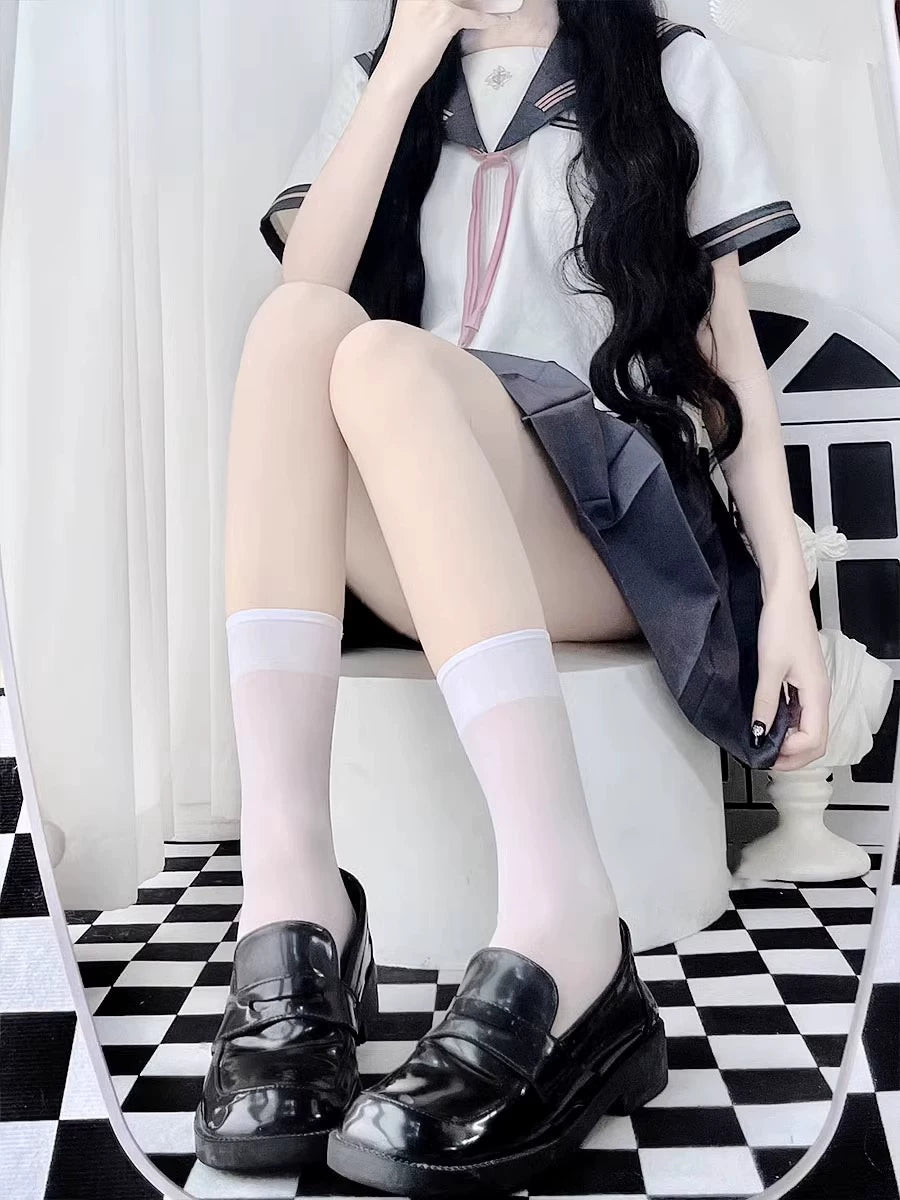 Floral Milk Cat - Sheer Basic - Plain Sheer Mid-Calf Socks in White and Black
