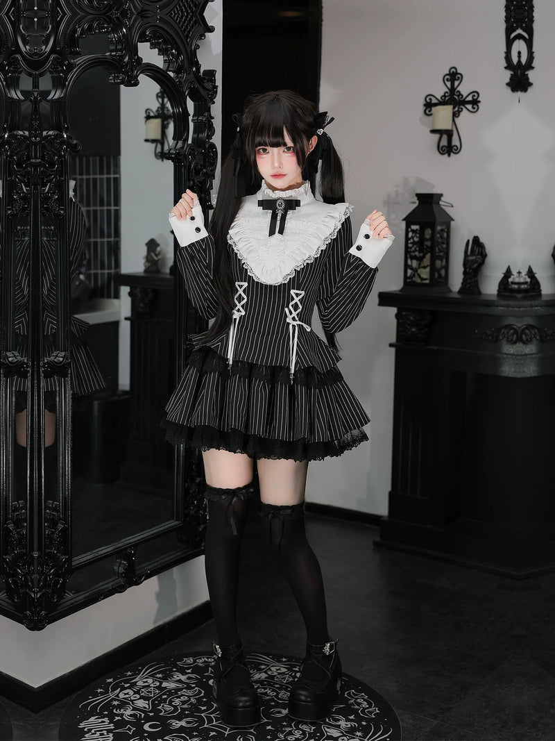 With PUJI - Doki! · Autumn Limit - Sweet Lolita OP Dress, Ruffle Trim detail view 4