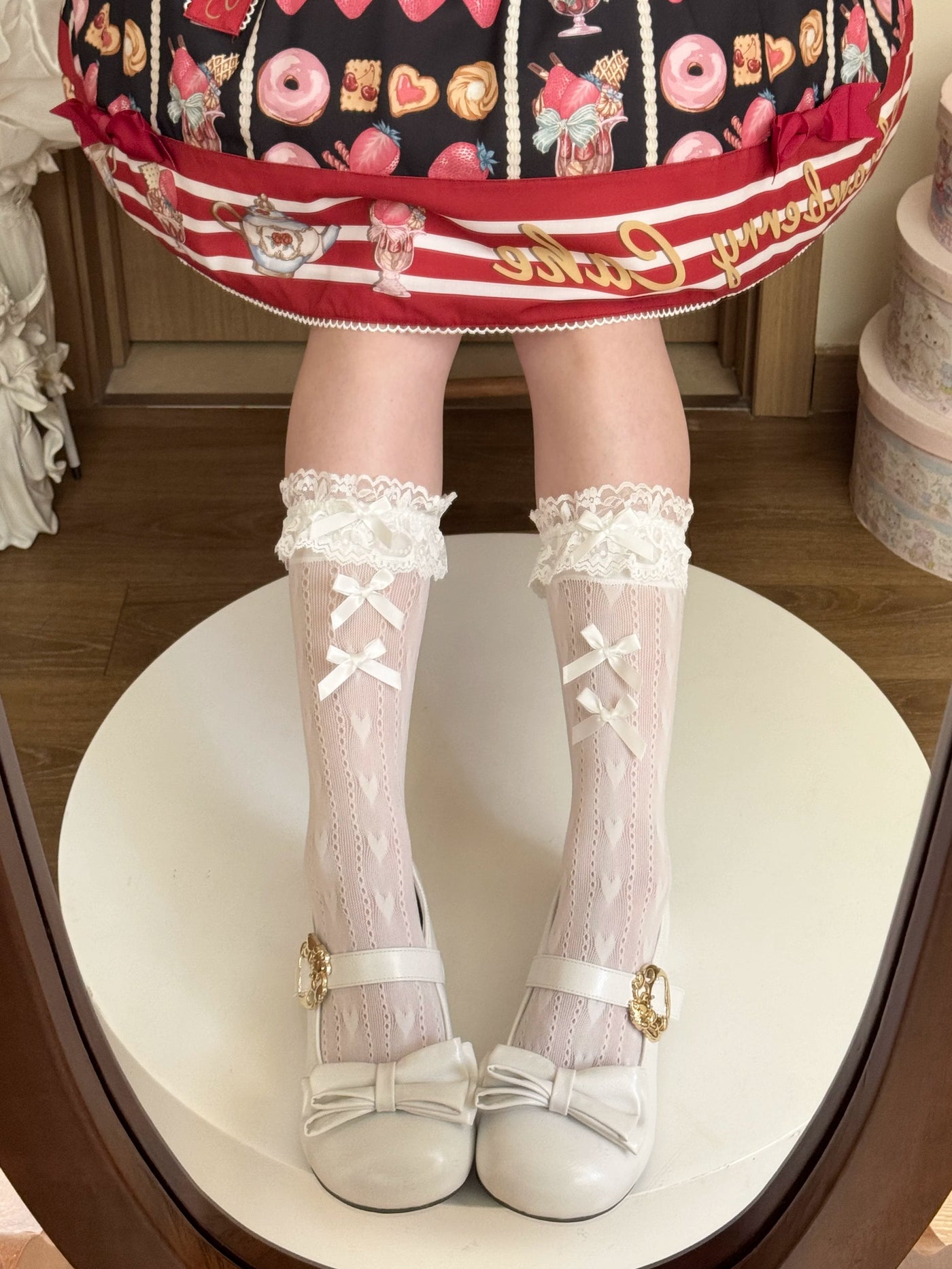 Fantasy Doll - Ballet Lace - Sweet Lolita Mid-Calf Socks with Lace Ruffles and Bows