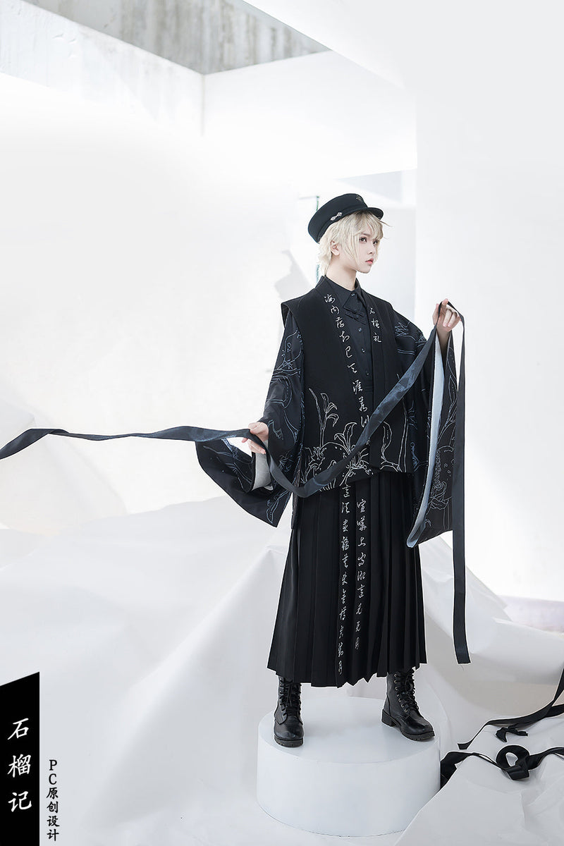 Princess Chronicles - Pomegranate Note - Chinese Style Black Pleated Skirt
