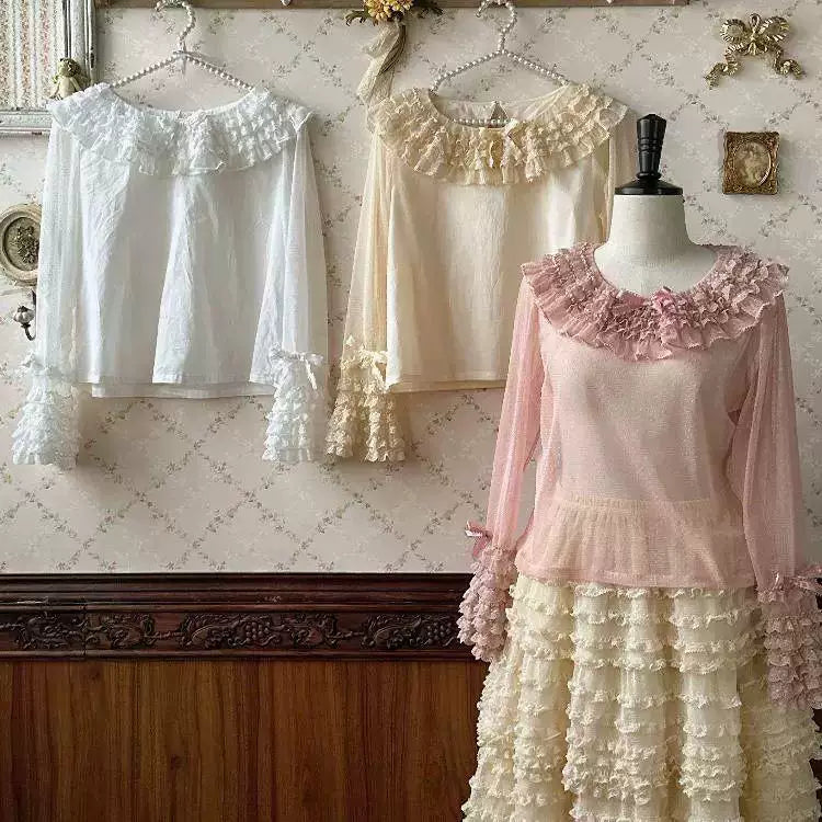 Sweetheart Dream Machine - 8021 Small Dots - Long-Sleeve Blouse with a Large Ruffle Collar