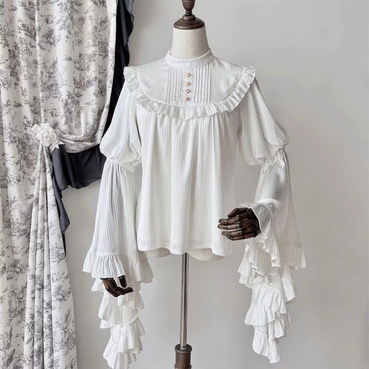 Sweetheart Dream Machine - Gothic Hime - Hime-Sleeve Top and Fishbone Skirt Set
