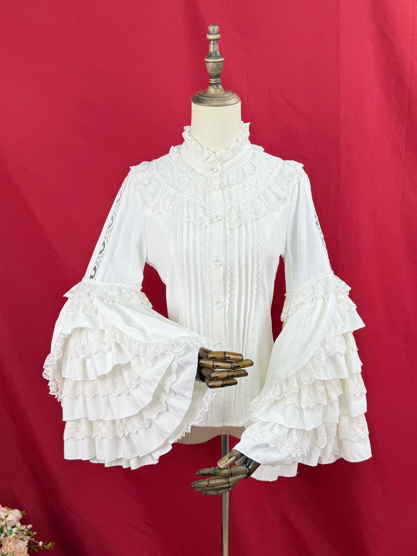 DMFS Lolita - Snow Mochi - Classic Lolita Hime Sleeve Shirt, Lace Accent