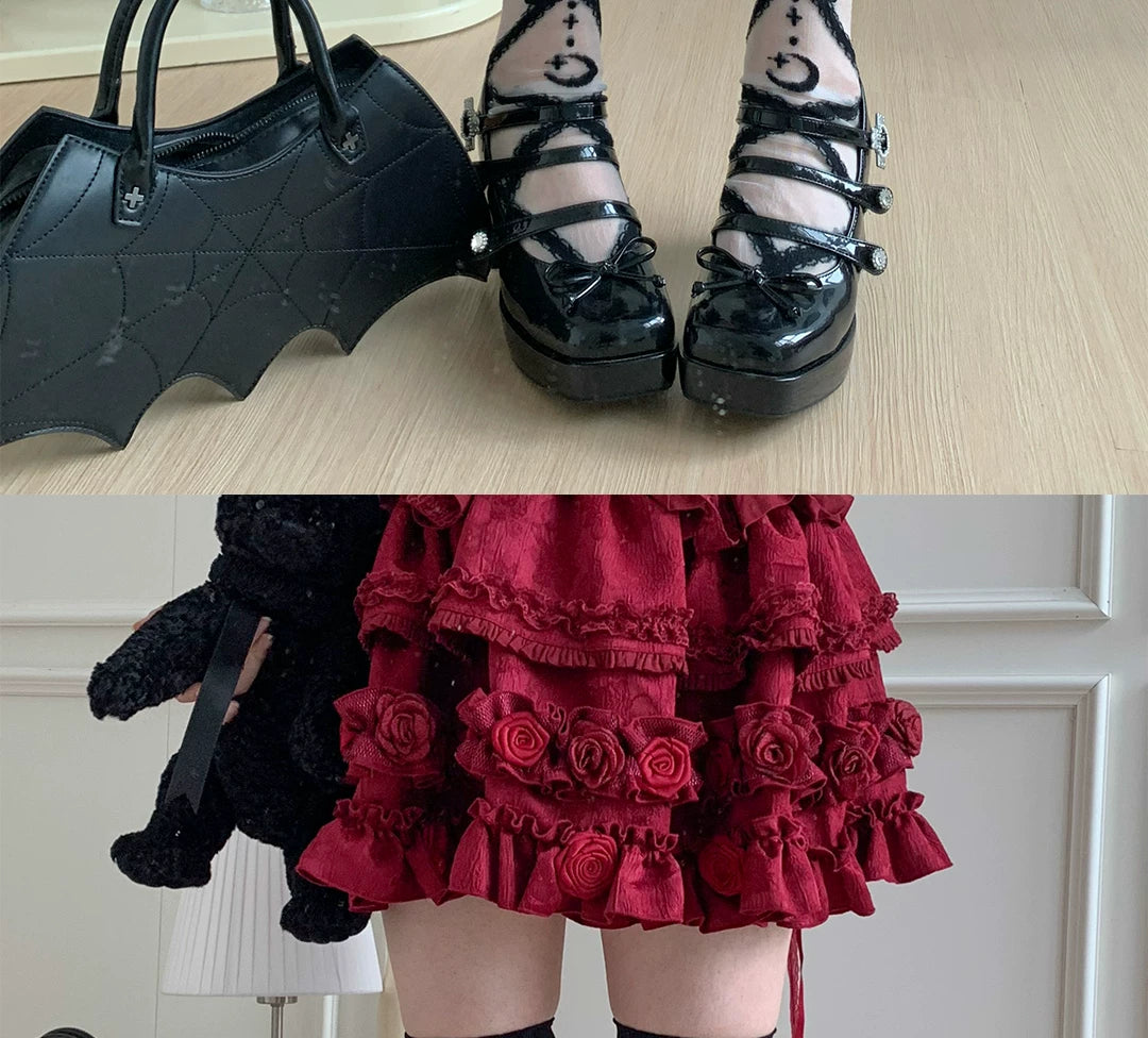 roji roji - Angel and Demon Heart - White or Black Socks in Three Lengths