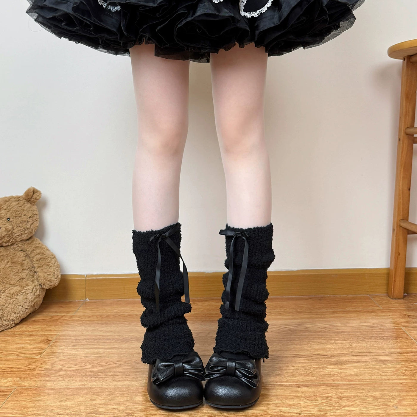 Chubby Bear Tales - Antique Doll - Lolita leg warmers with ruched volume and ribbon bows