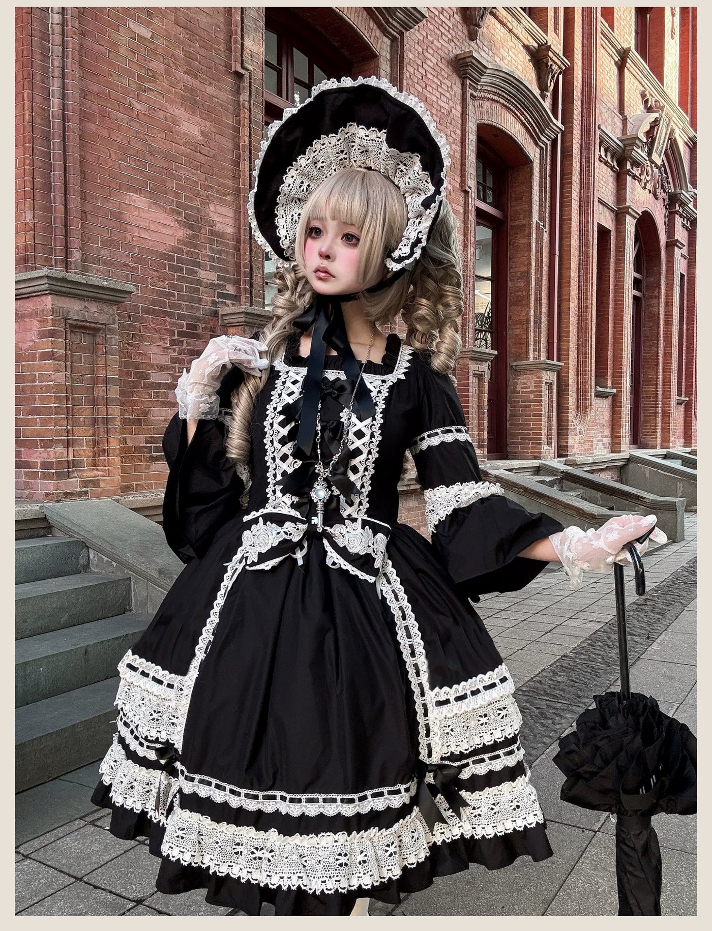 TaTaTa Lolita - First Otome - Black Old School Lolita OP Dress, Lace Details