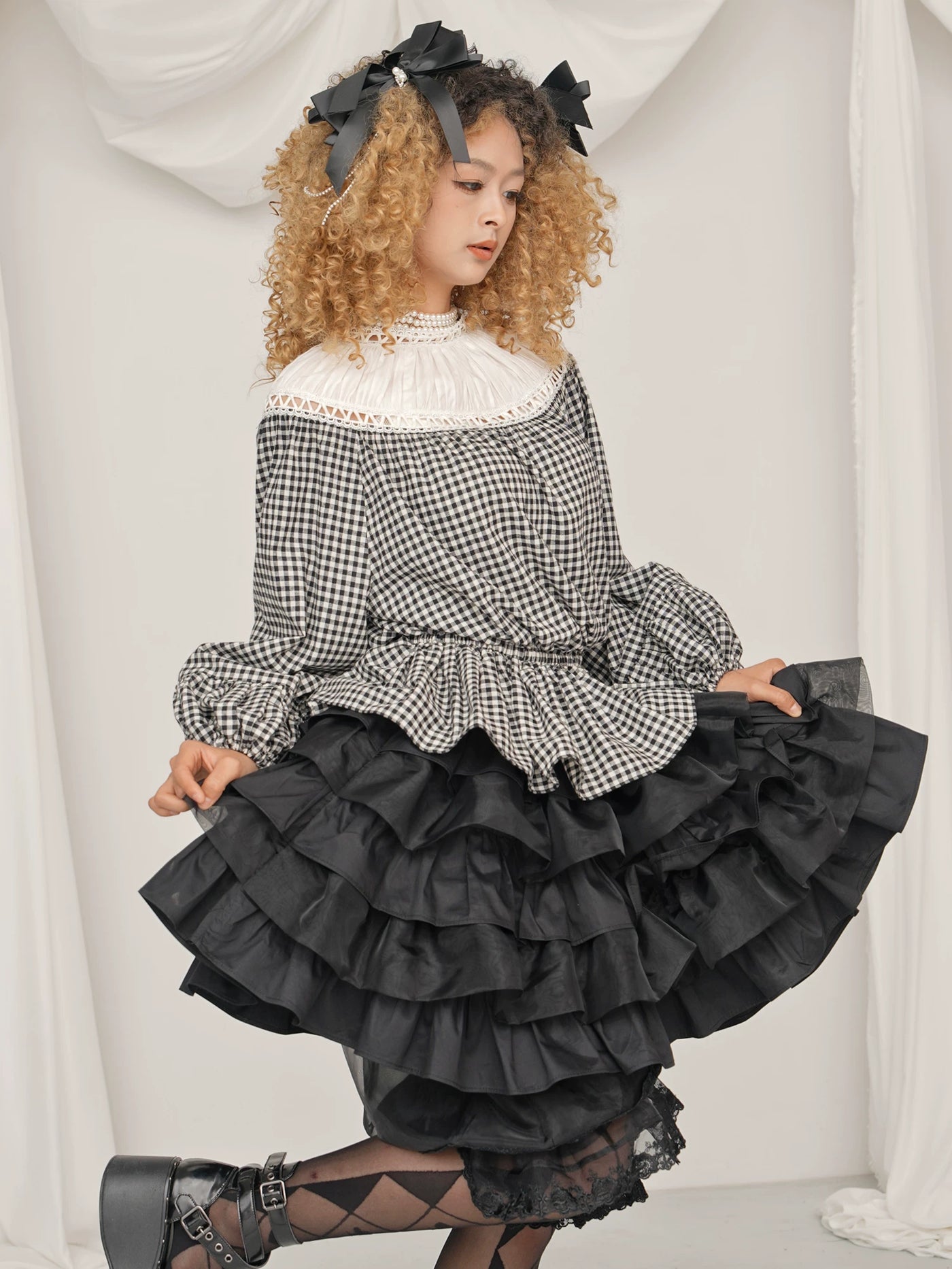 LACE GARDEN - Doll Check - Black-and-White Plaid Blouse and Pumpkin Pants Set with Layered Ruffles