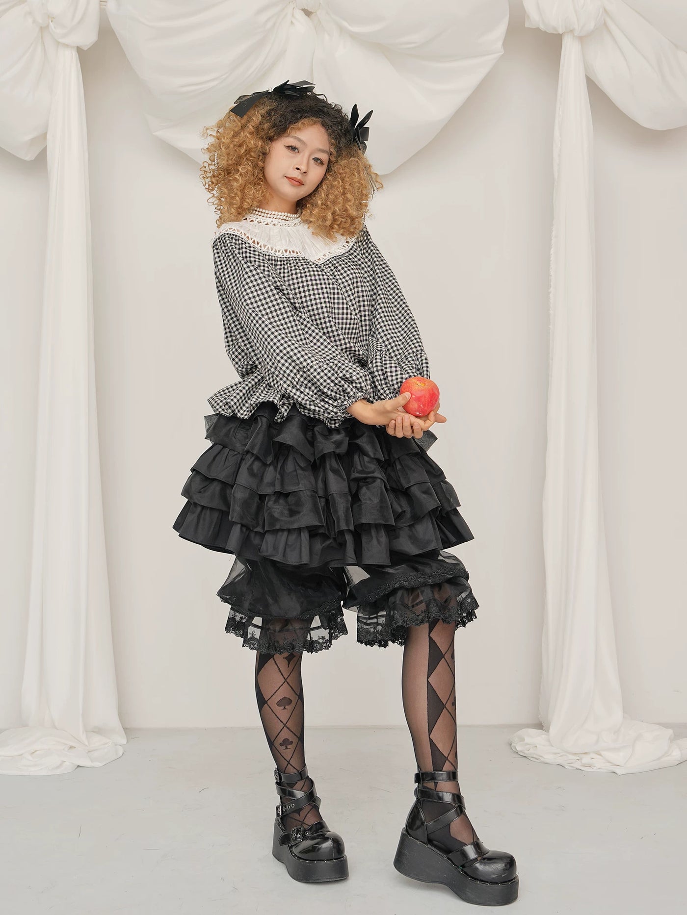 LACE GARDEN - Doll Check - Black-and-White Plaid Blouse and Pumpkin Pants Set with Layered Ruffles