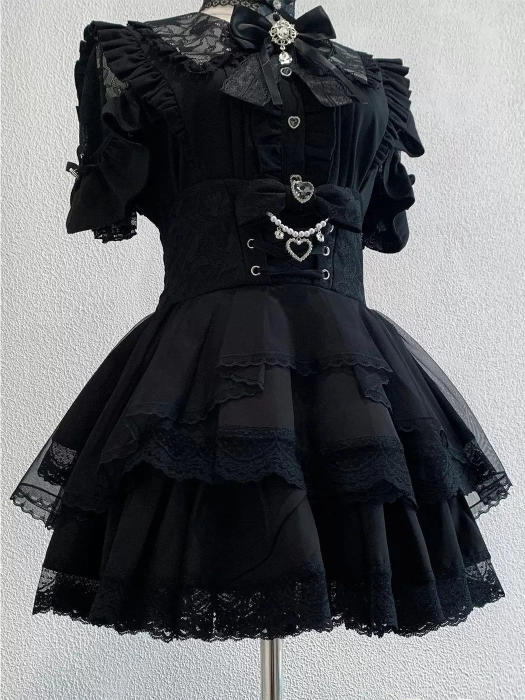 Creamy - Black Ruffle - Black Short-Sleeve Blouse, Skirt and Bow Tie Set with Lace Collar