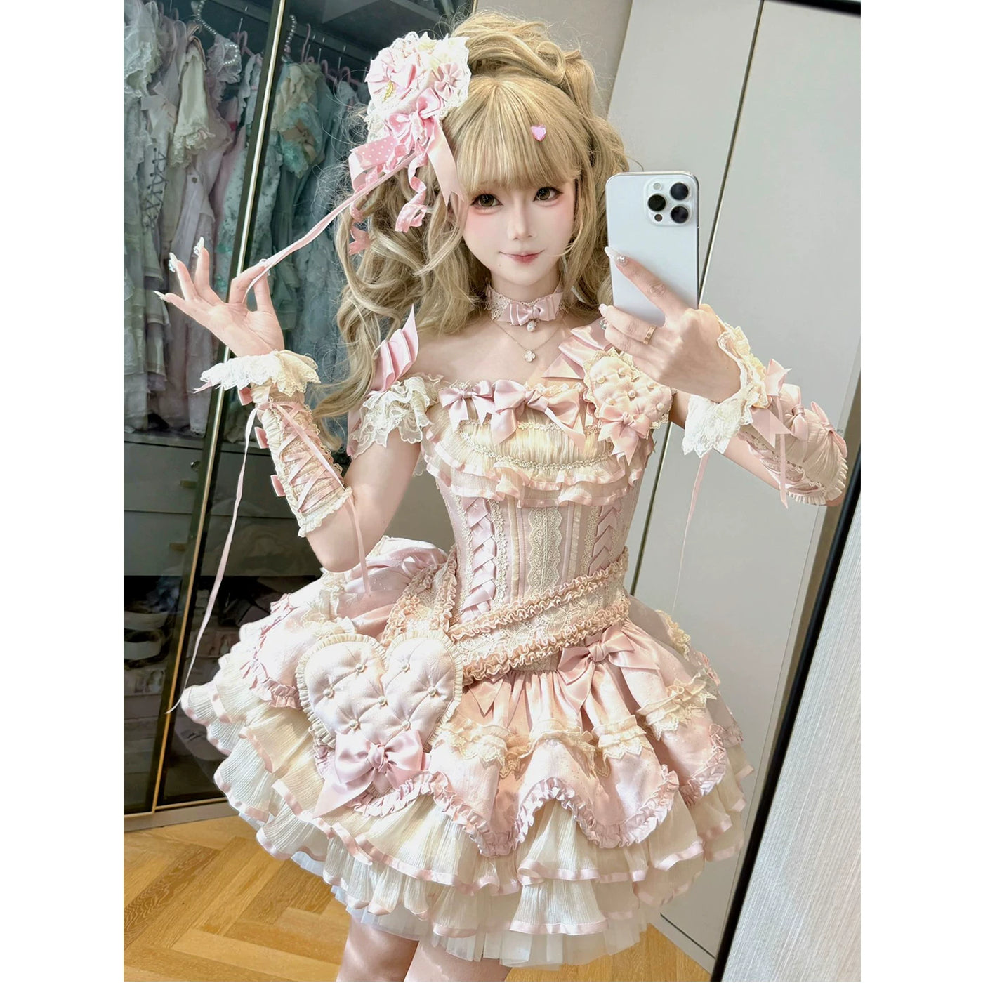 Creamy - Ribbon Heart - Pink JSK dress with a large heart accent