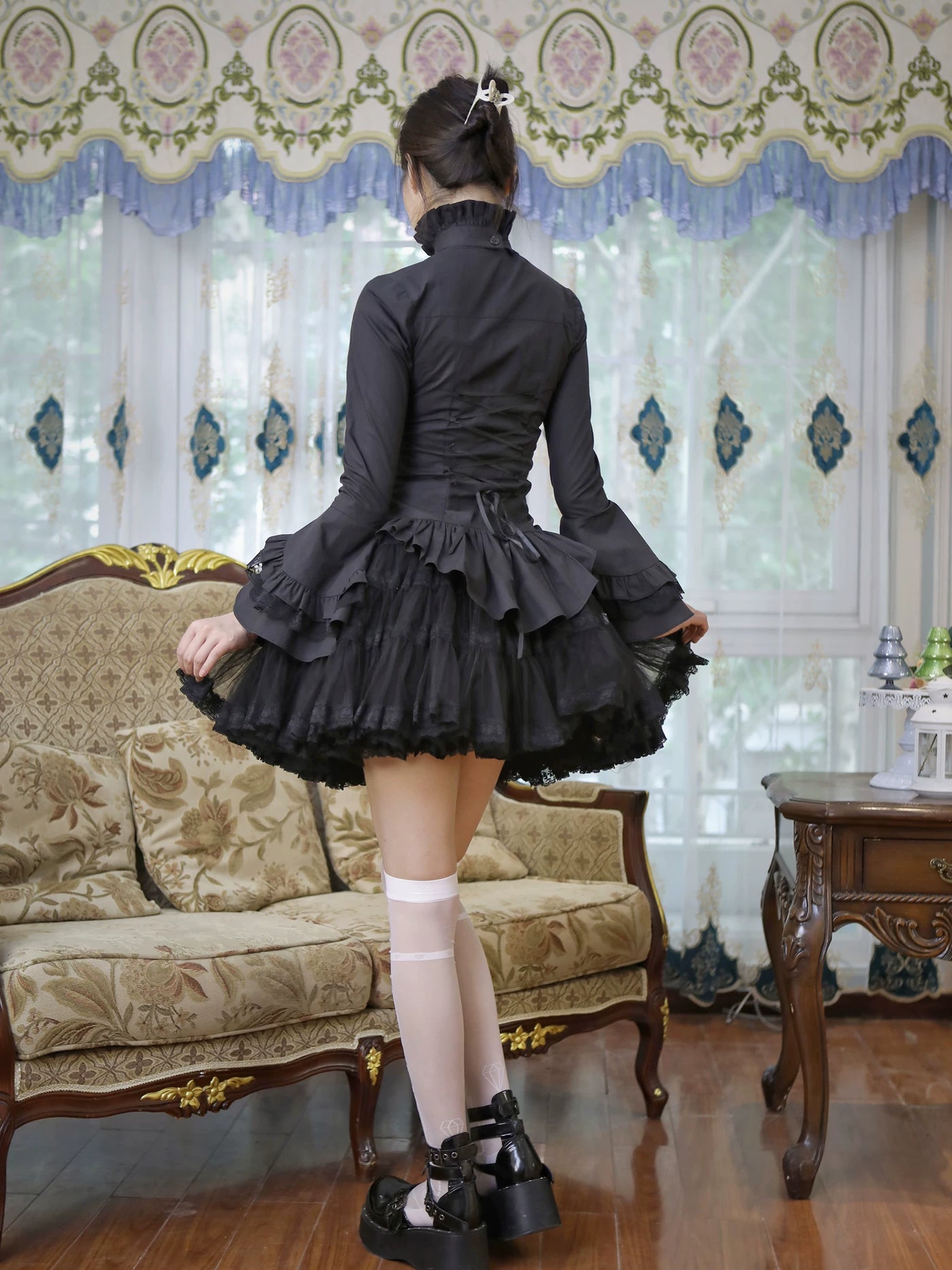 LACE GARDEN - Black Angel - Blouse with Ruffled Collar and Flared Sleeves