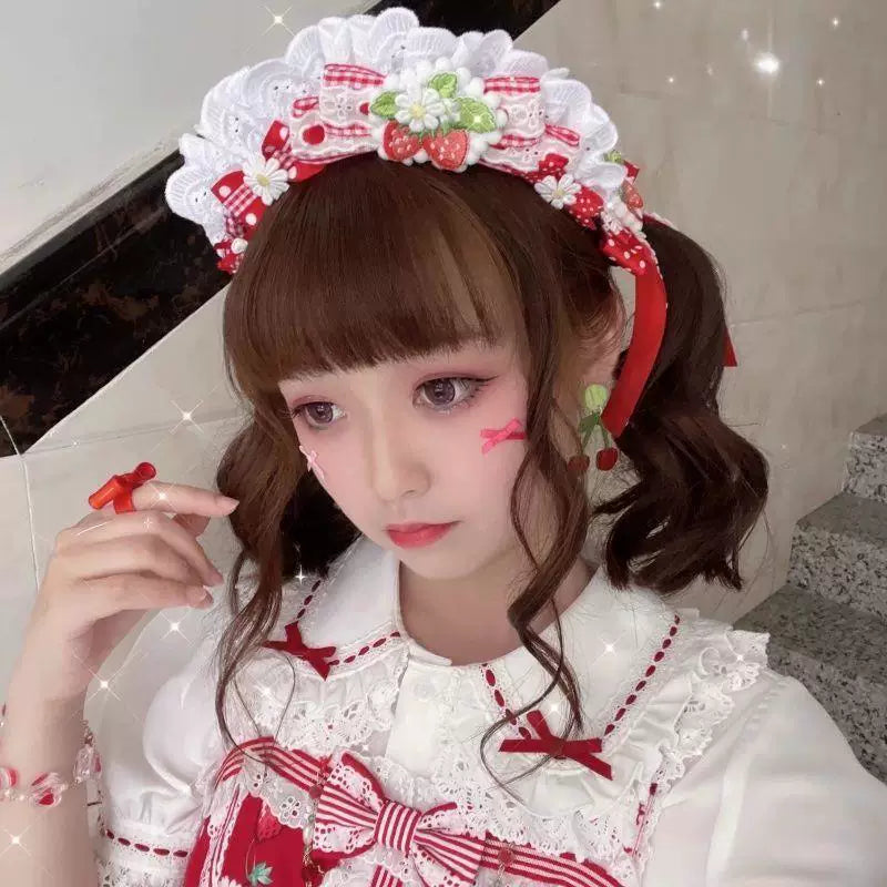 Sweetheart Dream Machine - Vintage Doll - Short-Sleeve Blouse with Lace Doll Collar