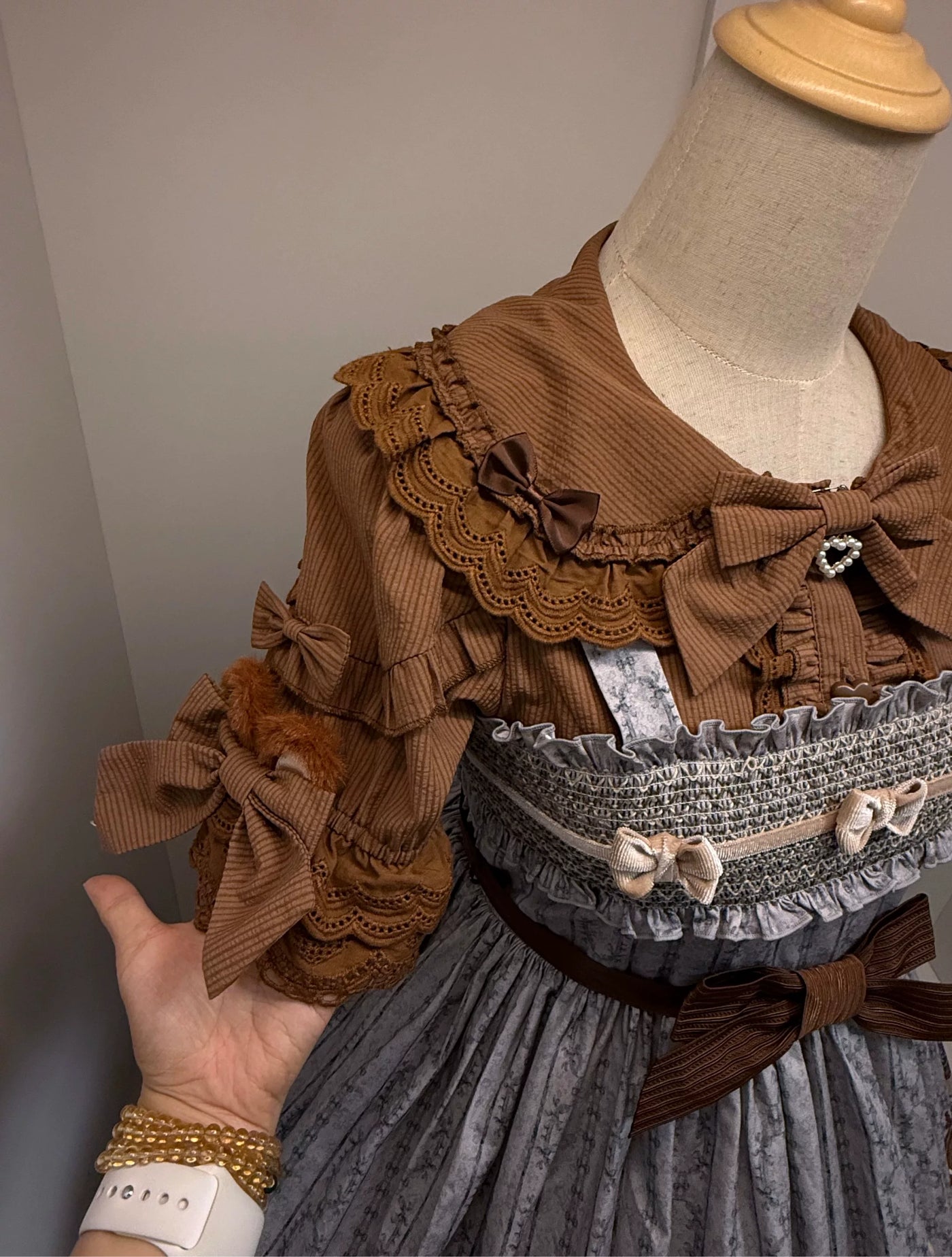 Star Fantasy - Little Ears - Lolita Blouse with Angel and Strawberry-Cake Motifs