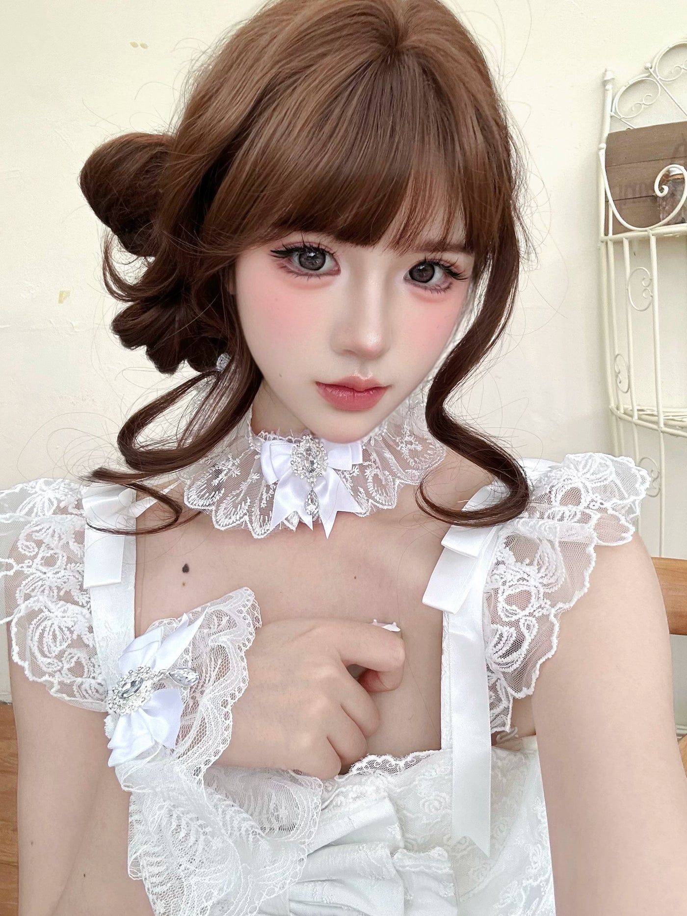 Creamy - Cloud Snow - White Lace Necklace and Arm Sleeves
