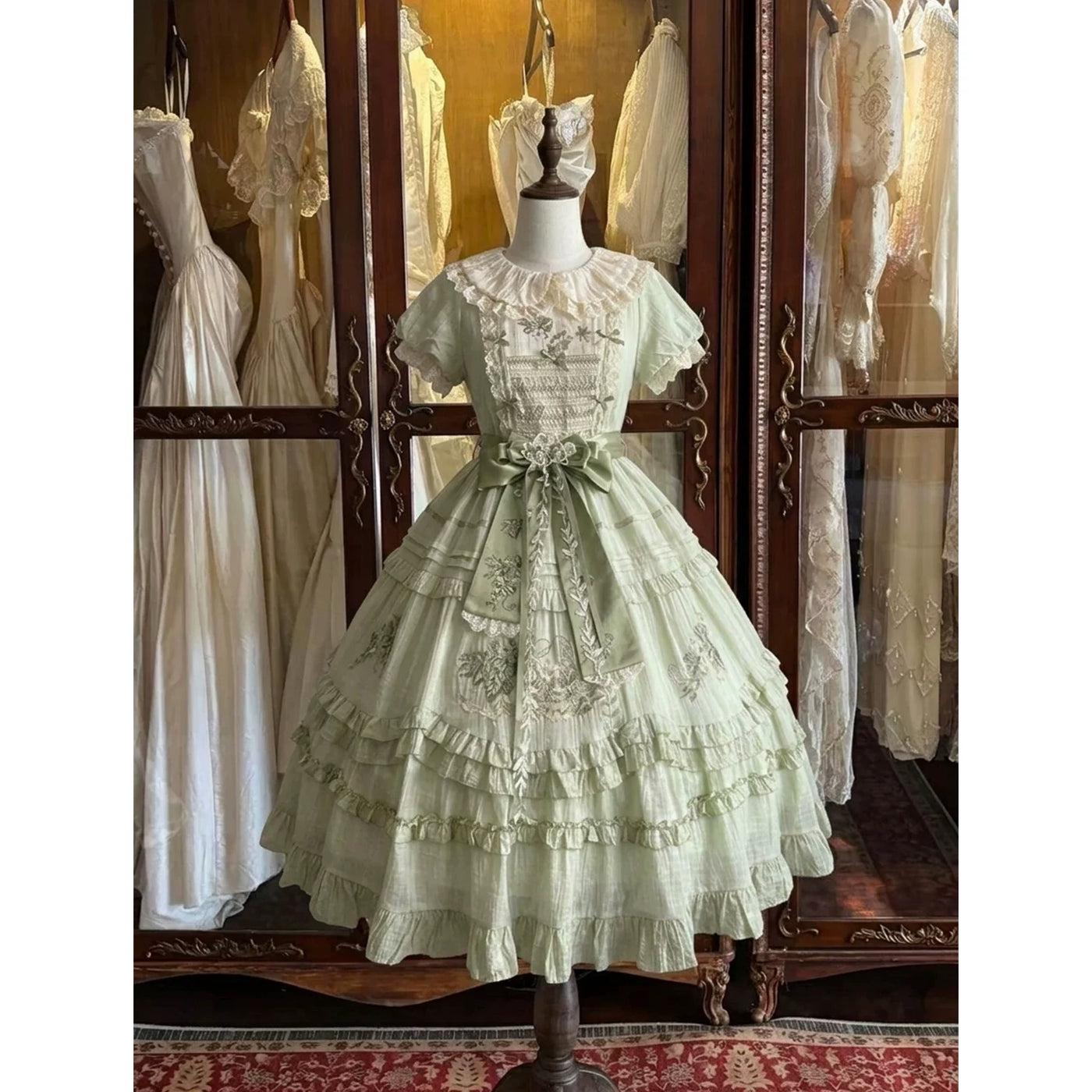 Creamy - Green Grape Garden - Embroidered OP Dress with Full Skirt