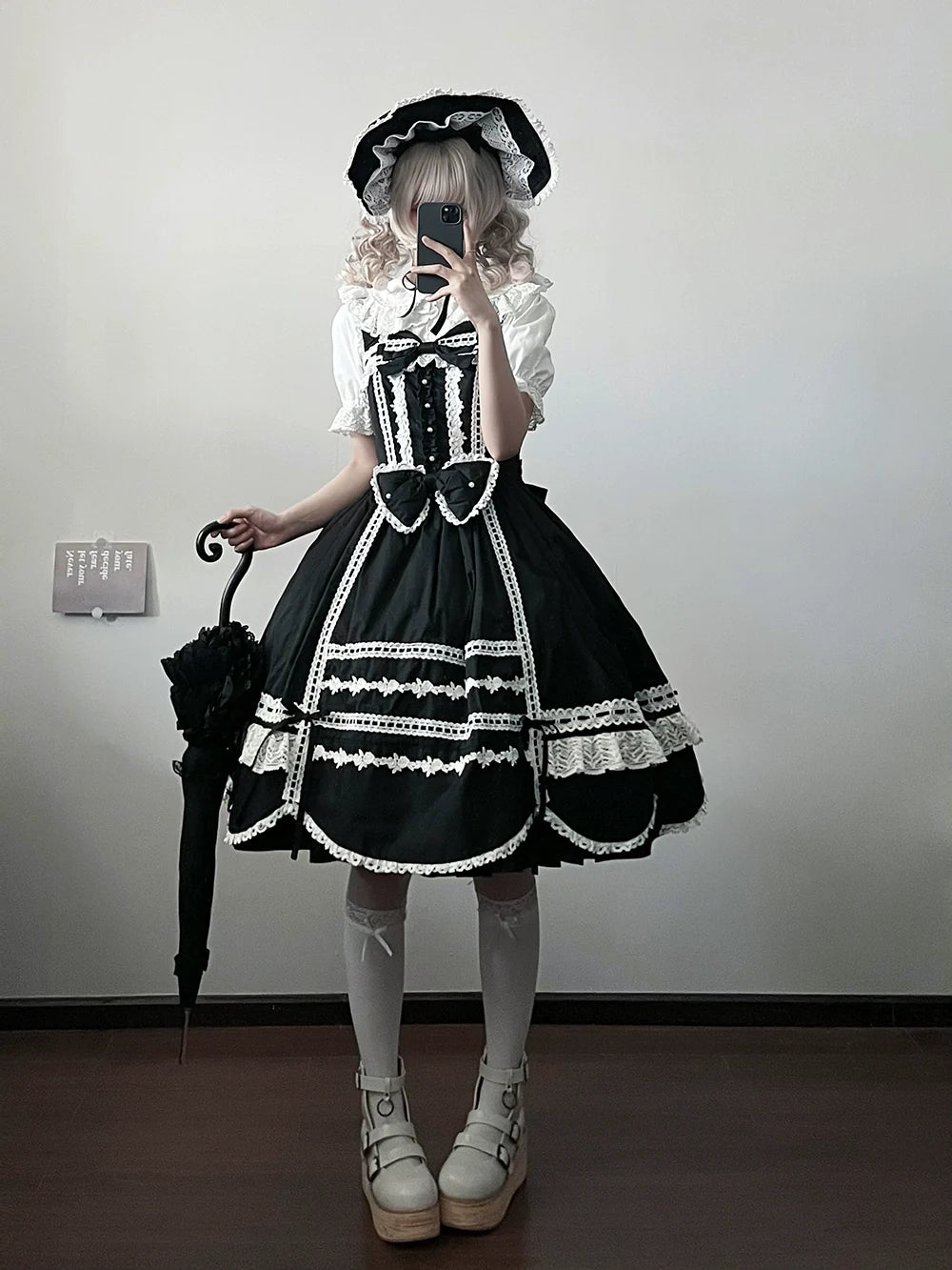 Miss Point - Vintage Petal Rabbit - Cotton Old School Lolita JSK Dress, Petal-Shaped Hem