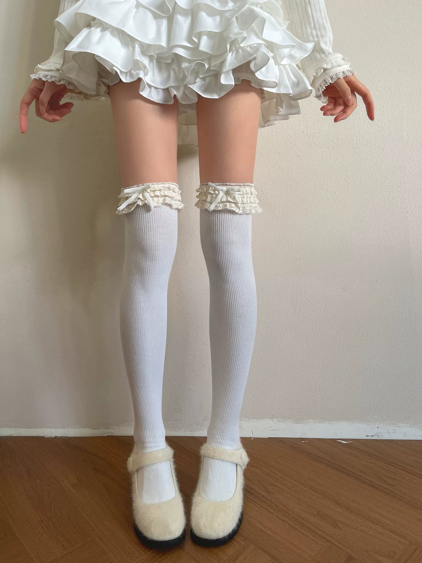 Sock Noble - Cream Lace Cake - Over-the-knee and mid-calf socks with layered lace bows