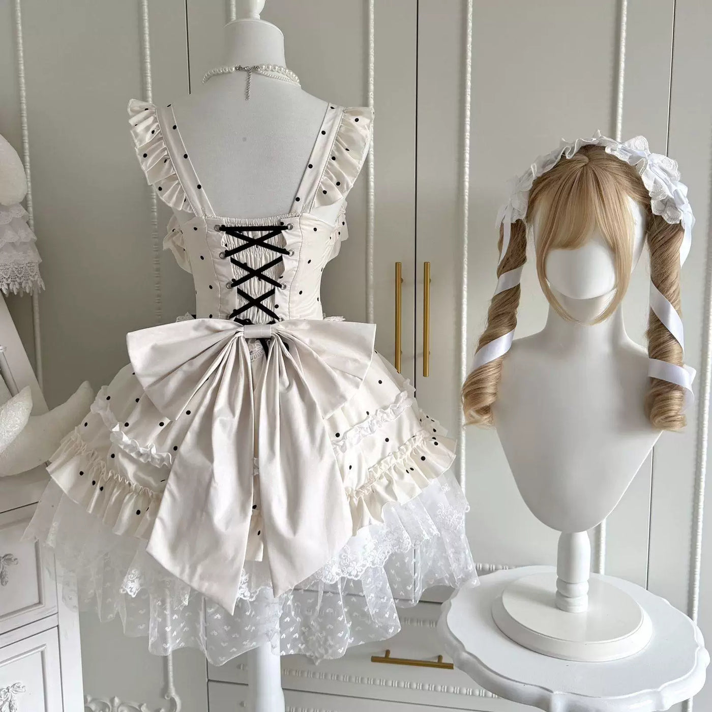Sweetheart Dream Machine - Polka-Dot Bow - OP dress with a fitted waist