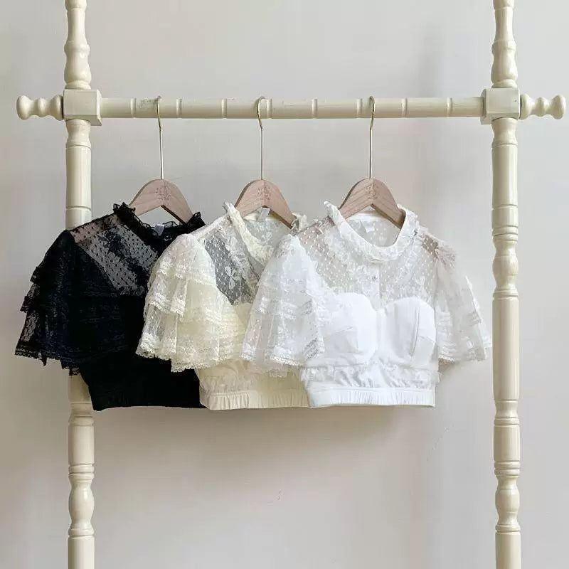Ecru lace inner-layer blouse with puff sleeves and layered trim