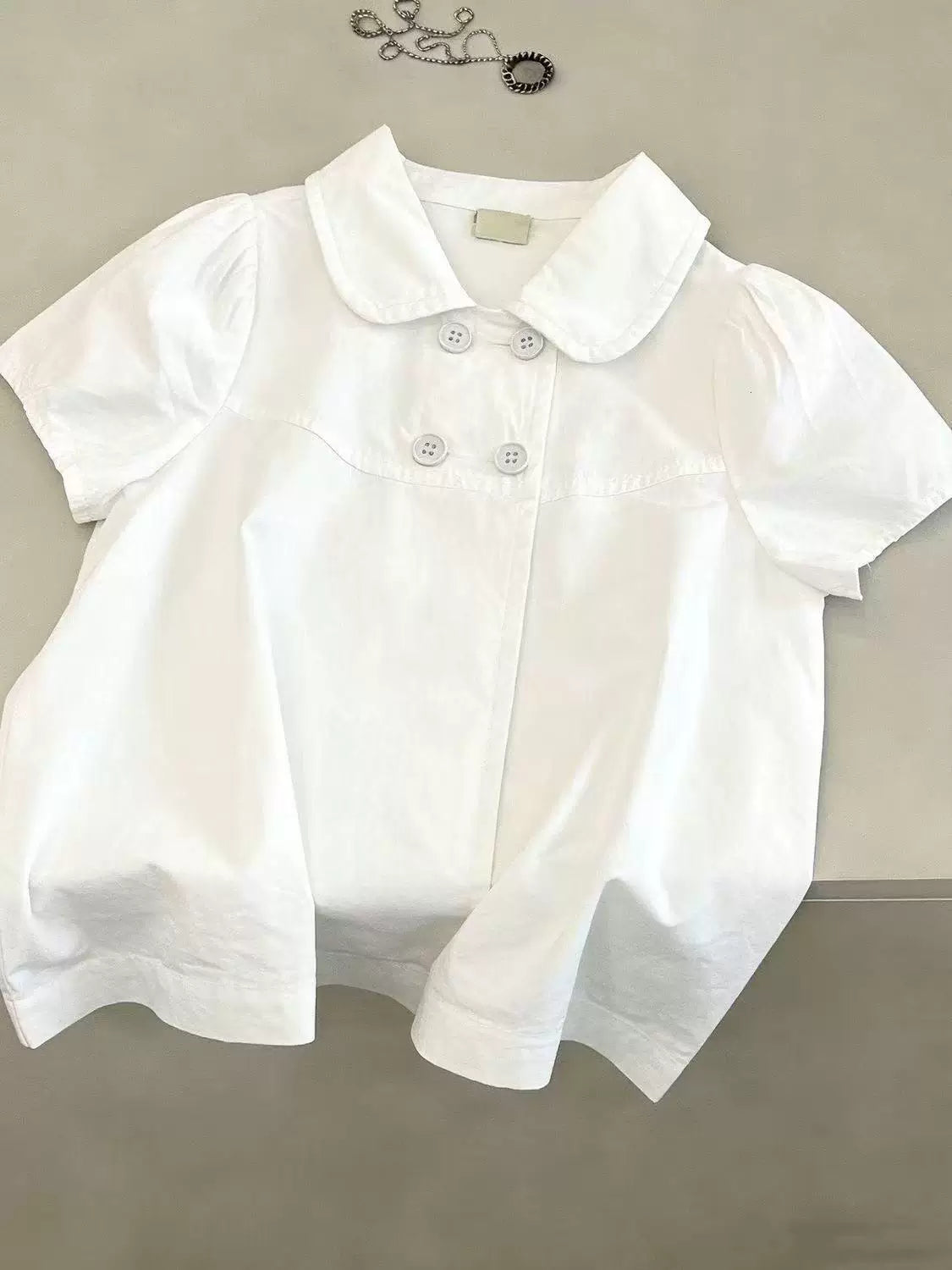 Sweetheart Dream Machine - Retro Baby-Doll - White Short-Sleeve Blouse with a Rounded Collar
