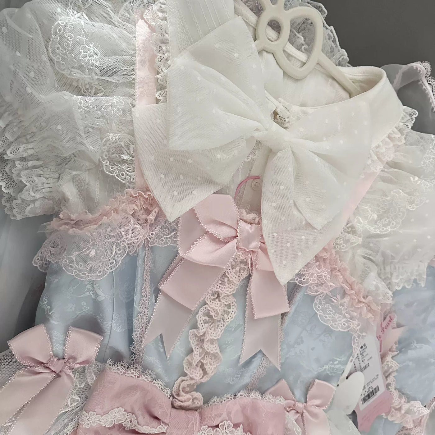 Sweetheart Dream Machine - Milky Puff - Cotton Inner Layer with a Lace-Trimmed Peter Pan Collar