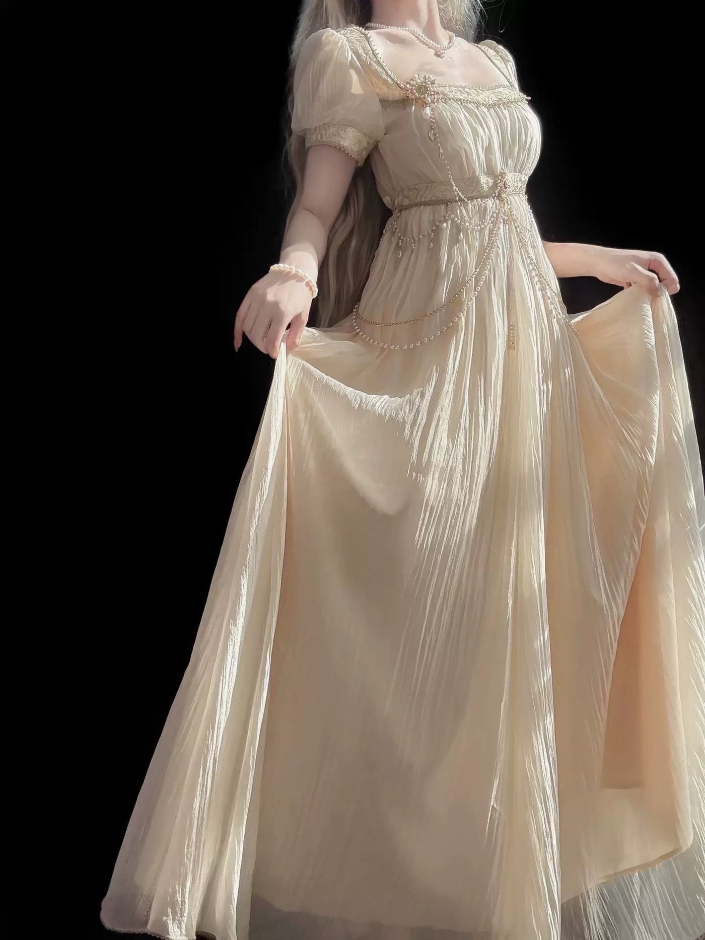 Creamy - Gilded Empire - Gilded Gold-Color Dress with a Waist Chain