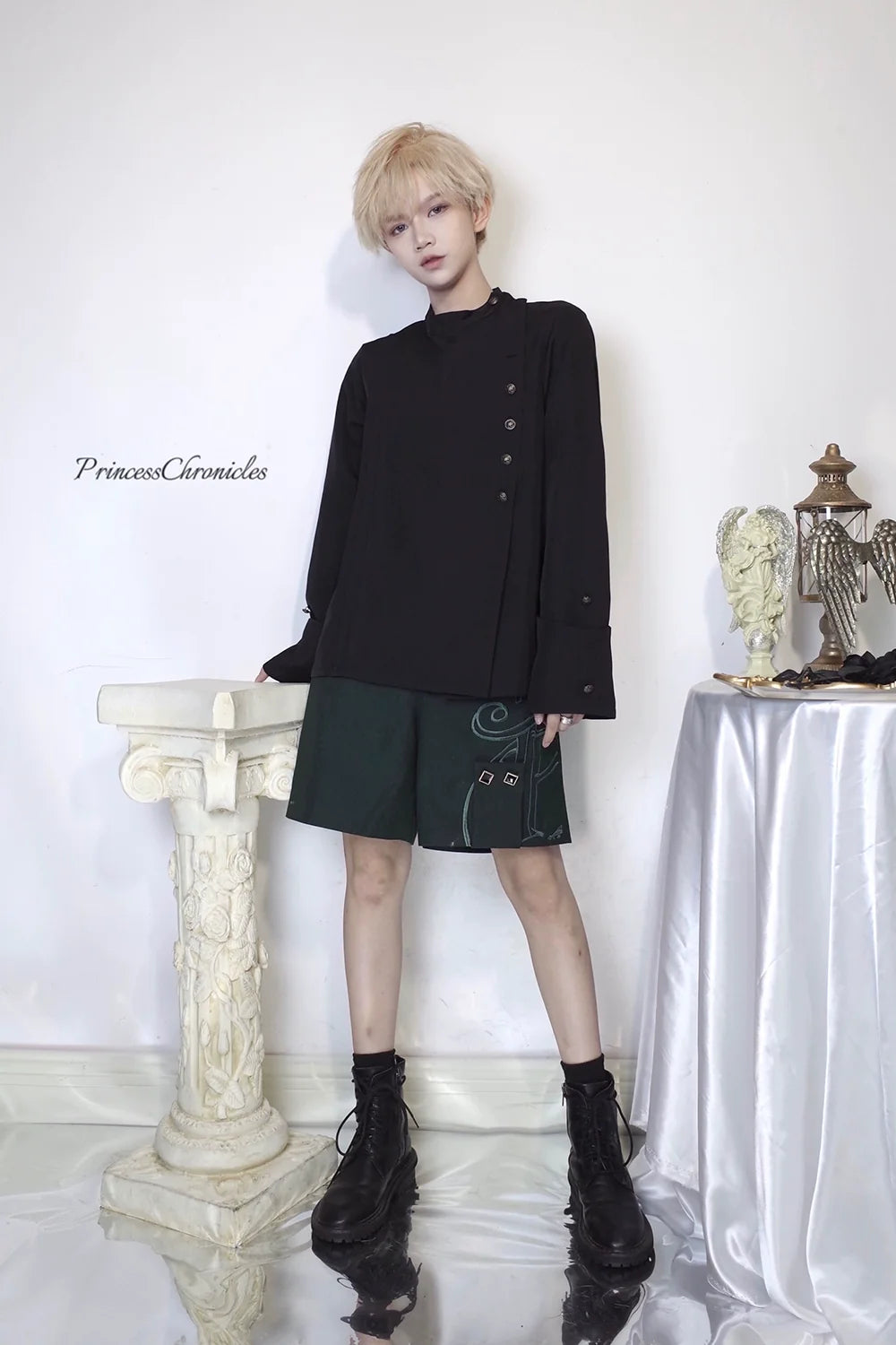 Princess Chronicles - As I Sink West - Retro Ouji Lolita Prince Style Black Blouse