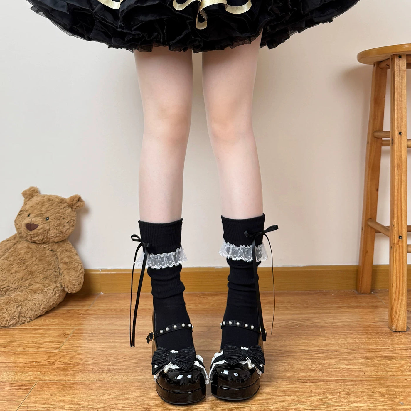 Chubby Bear Tales - Cream Ballet - Thin Scrunch Socks with Ribbon Bows