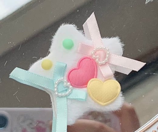 Golden Pikaka - Pastel Star Hair Accessories - Fluffy Star Hair Clip