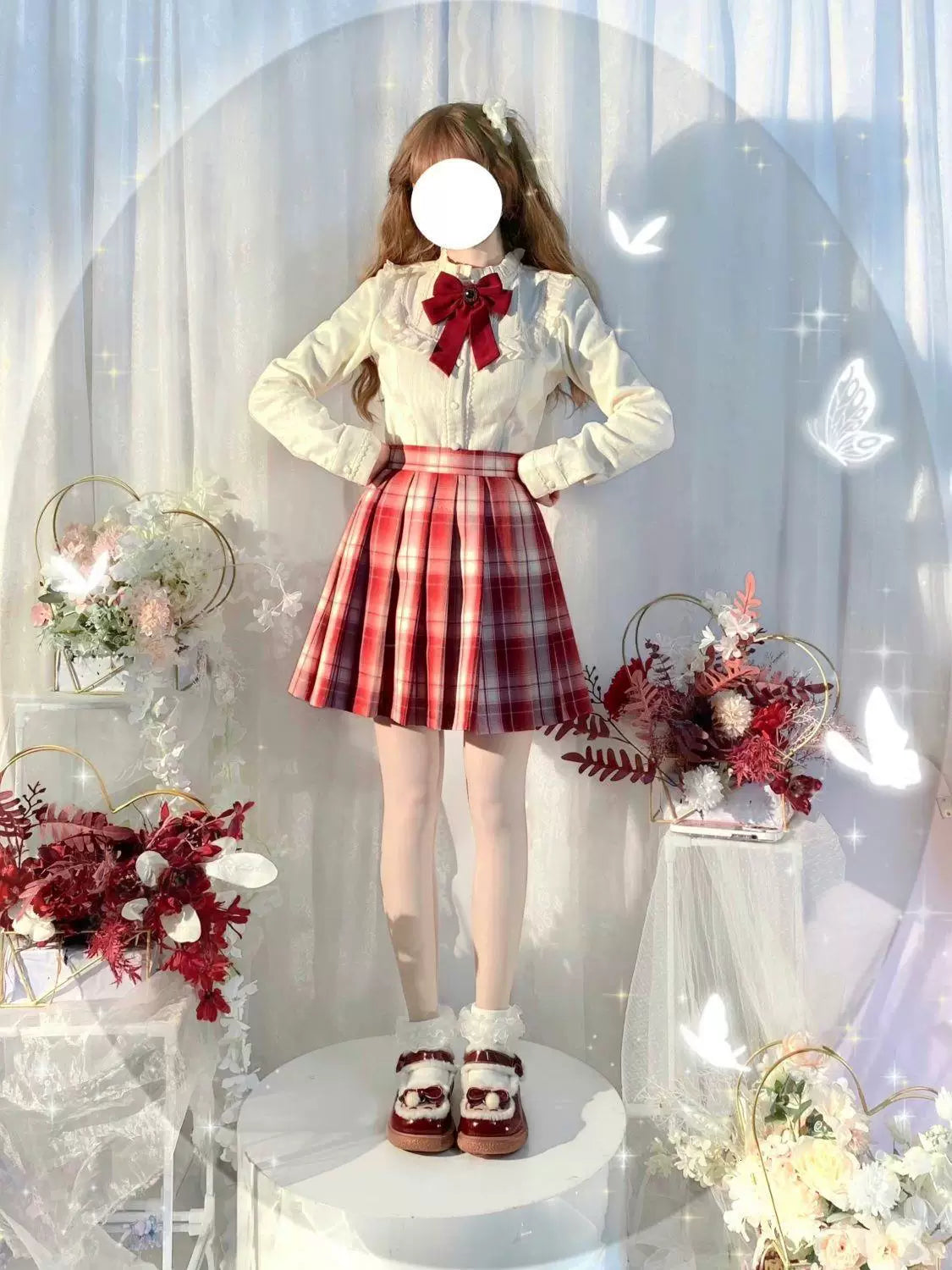 Sweetheart Dream Machine - Heiress Collar - Long-sleeve blouse with a ruffled lace collar
