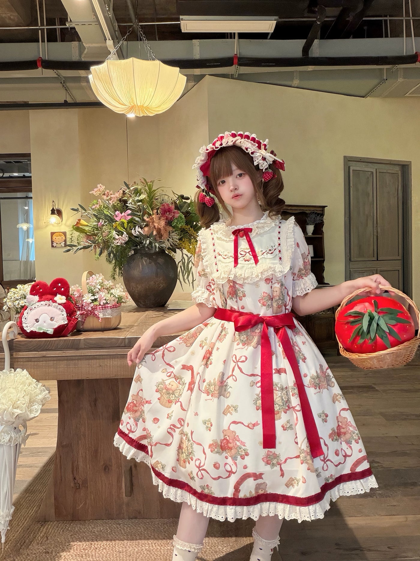 Thousand Wood - Bear's Strawberry Garden - Waistless OP Dress with Bear and Strawberry Prints