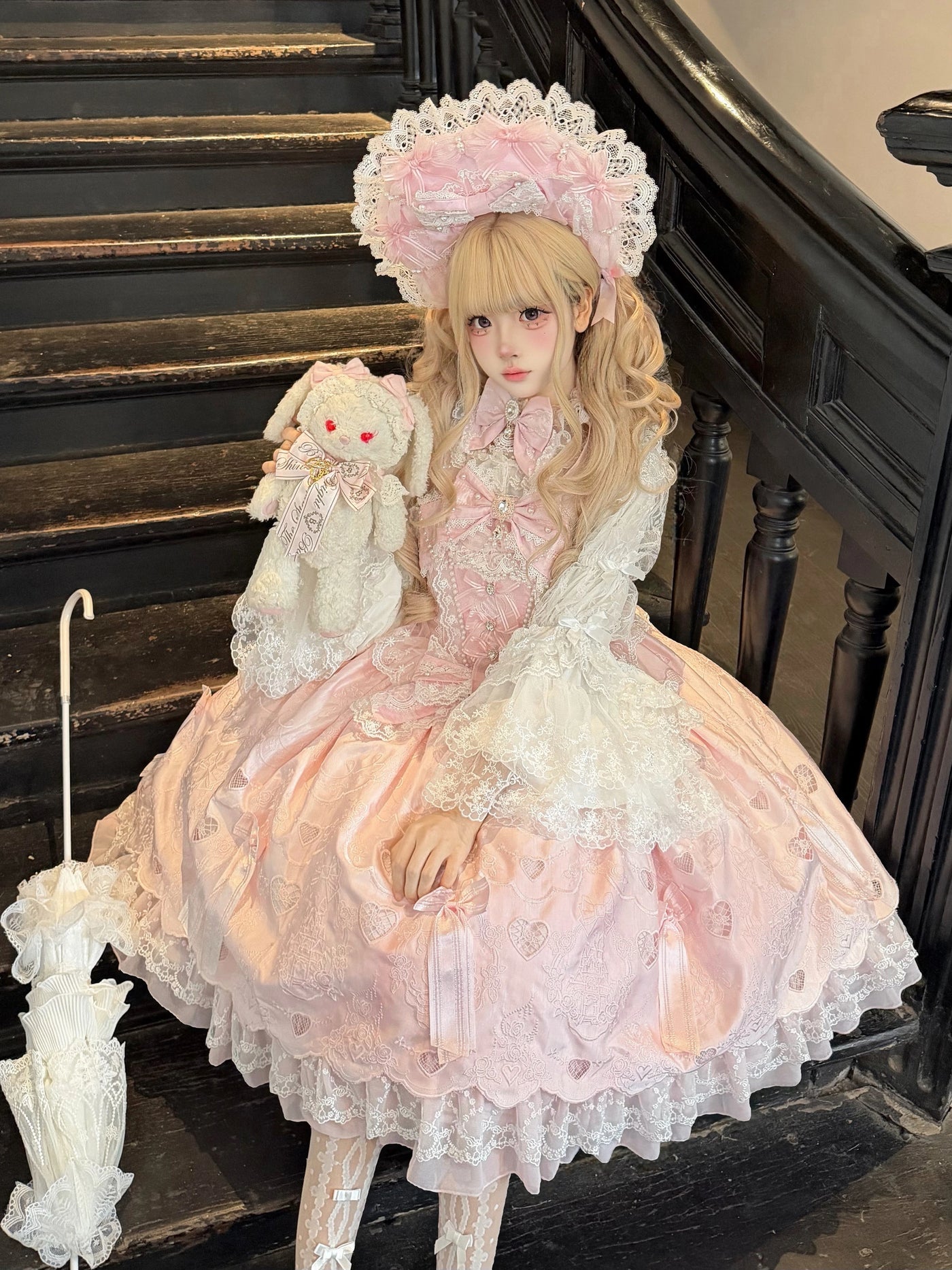 White Sweet Lolita JSK with tonal embroidery and lace details