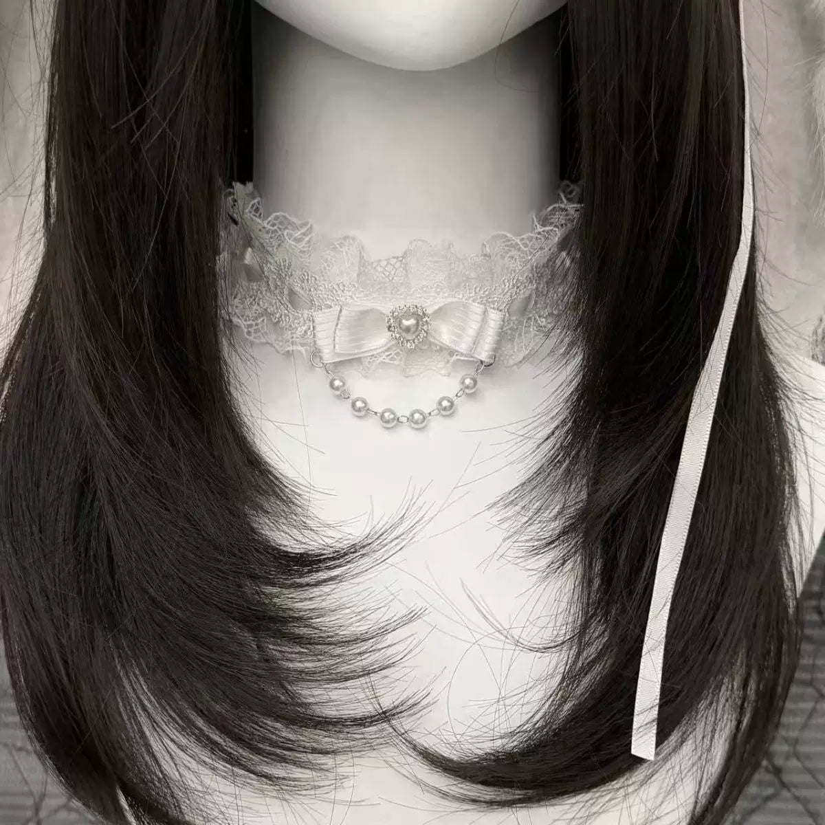 Creamy - Butterfly Pearl - Lace Choker Necklace with Bow Detail
