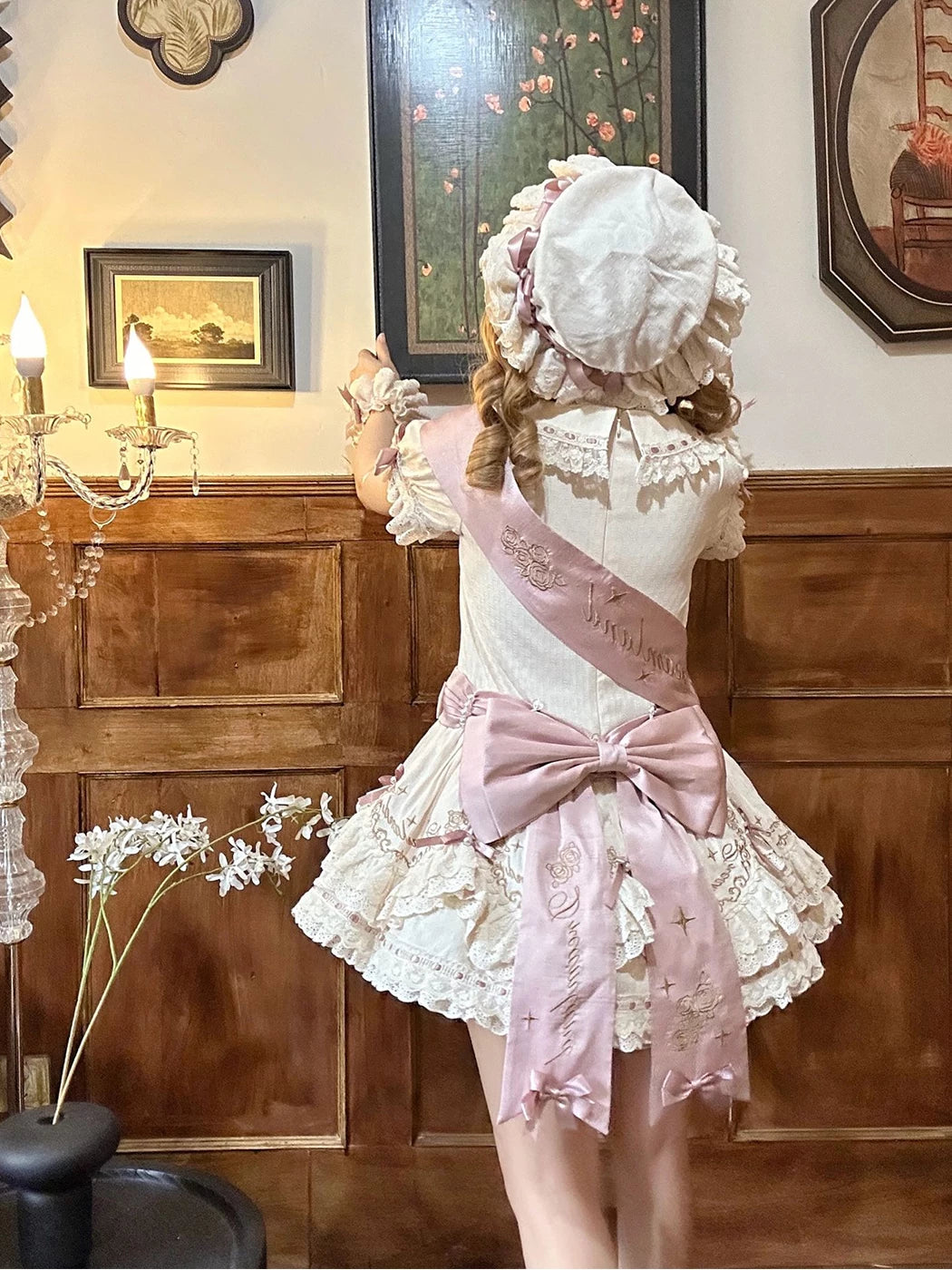 Creamy - Dreamscape Doll - OP dress with a ruffled lace collar