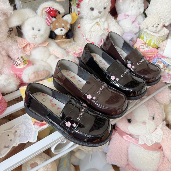 Kitten Toast – Sakura Strap – Embroidered Academy Loafers — product photo 1
