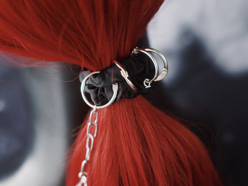 Strange Sugar - Gothic Lolita Black Hardware Skull - Spider Hairband Headwear