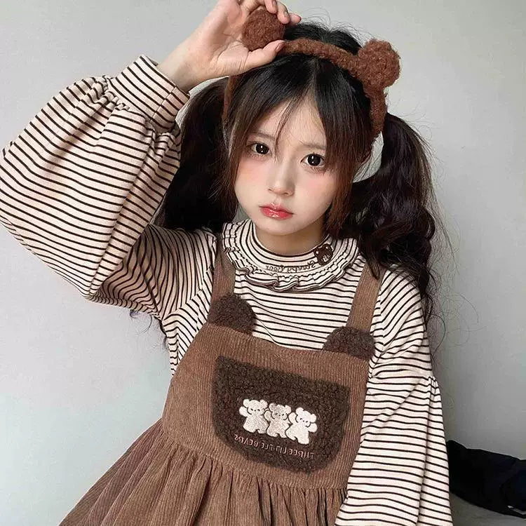 Sweetheart Dream Machine - Sleepy Bear - High-Neck Base-Layer Top with Lettuce-Edge Trim