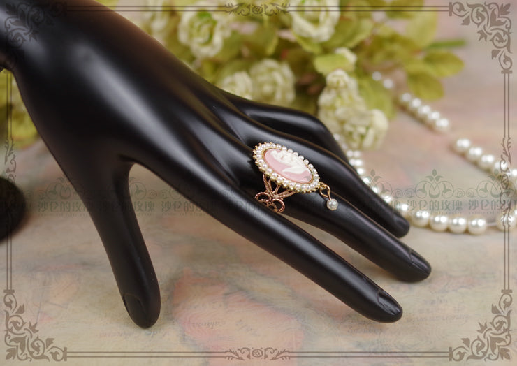 Rose of Sharon - Cameo Lolita Pearl Rings 4 Colors - Hand Accessory