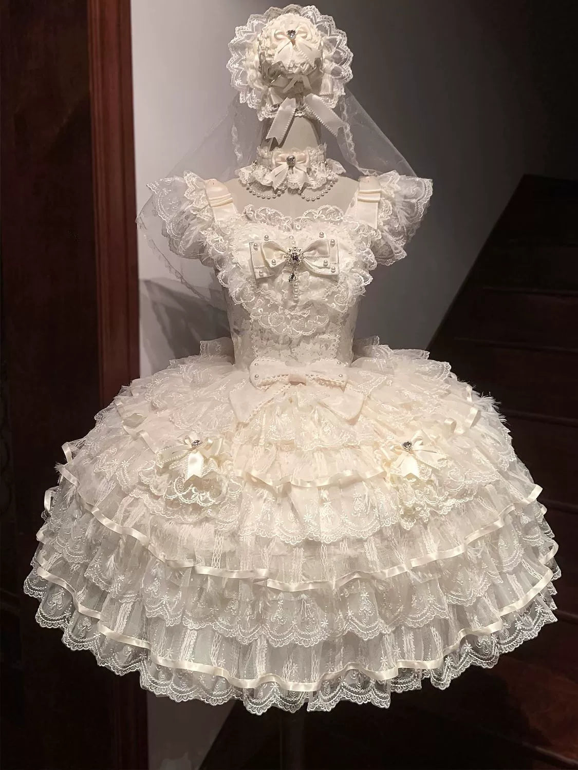 Hanguliang - Feather Ballad - Bridal Sweet JSK Dress with Layered Lace Ruffles - option image