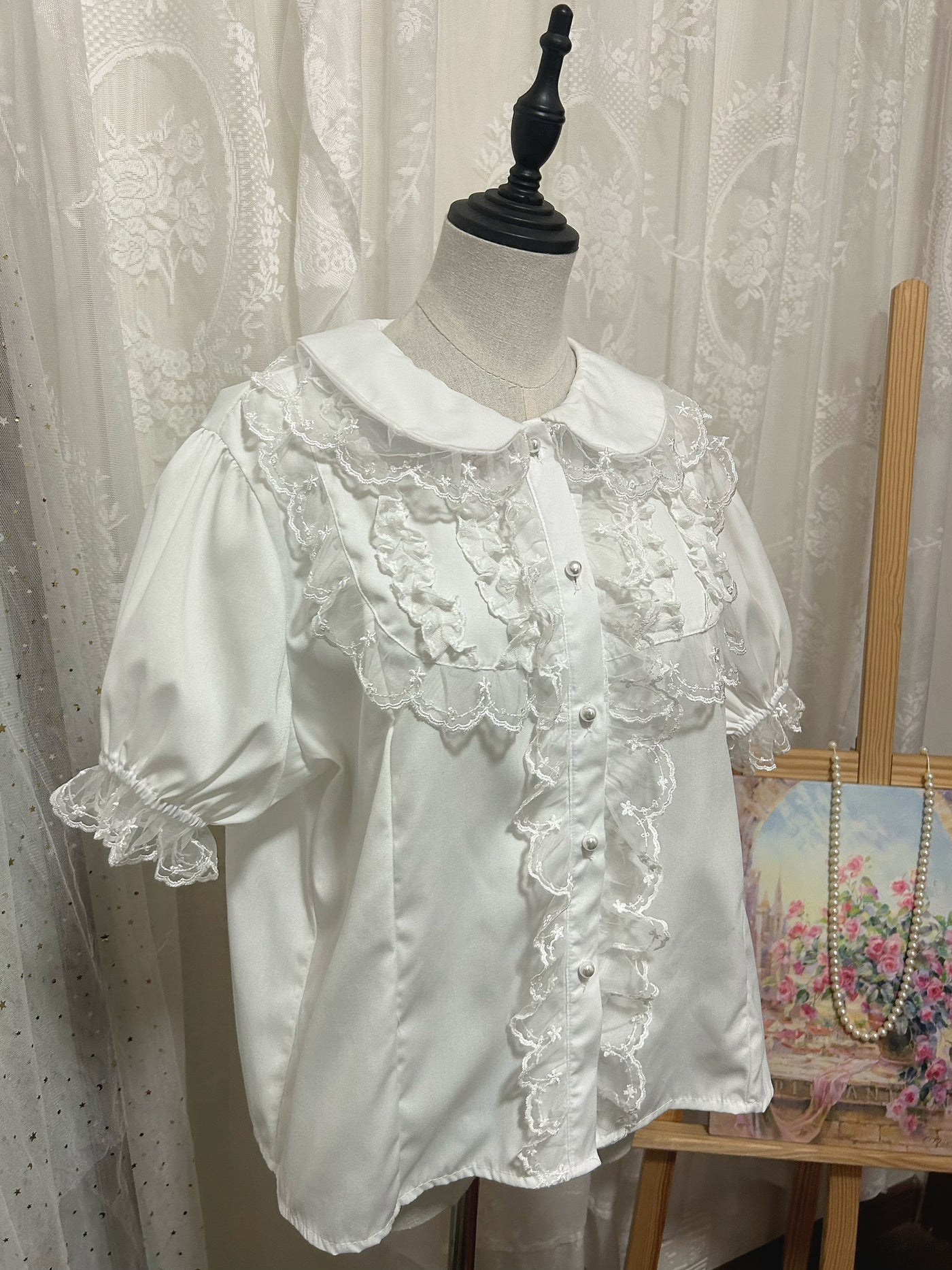 Hello Princess Lolita - Lace Collar - Plus-Size Lolita Shirt with Lace Ruffles – detail view 4