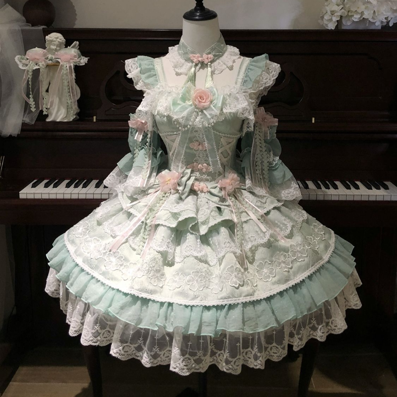 Lady Han Peach Rain Chinese Sweet JSK Dress by Lolita Fetch, featuring a pink floral print and lace details.