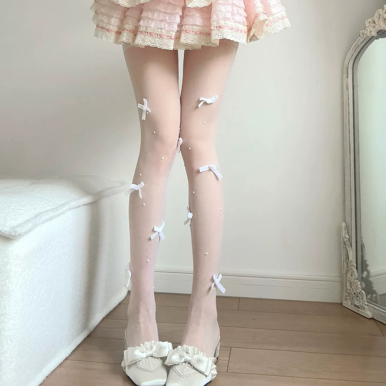 Fantasy Doll - Pearl Bow - Sheer Tights