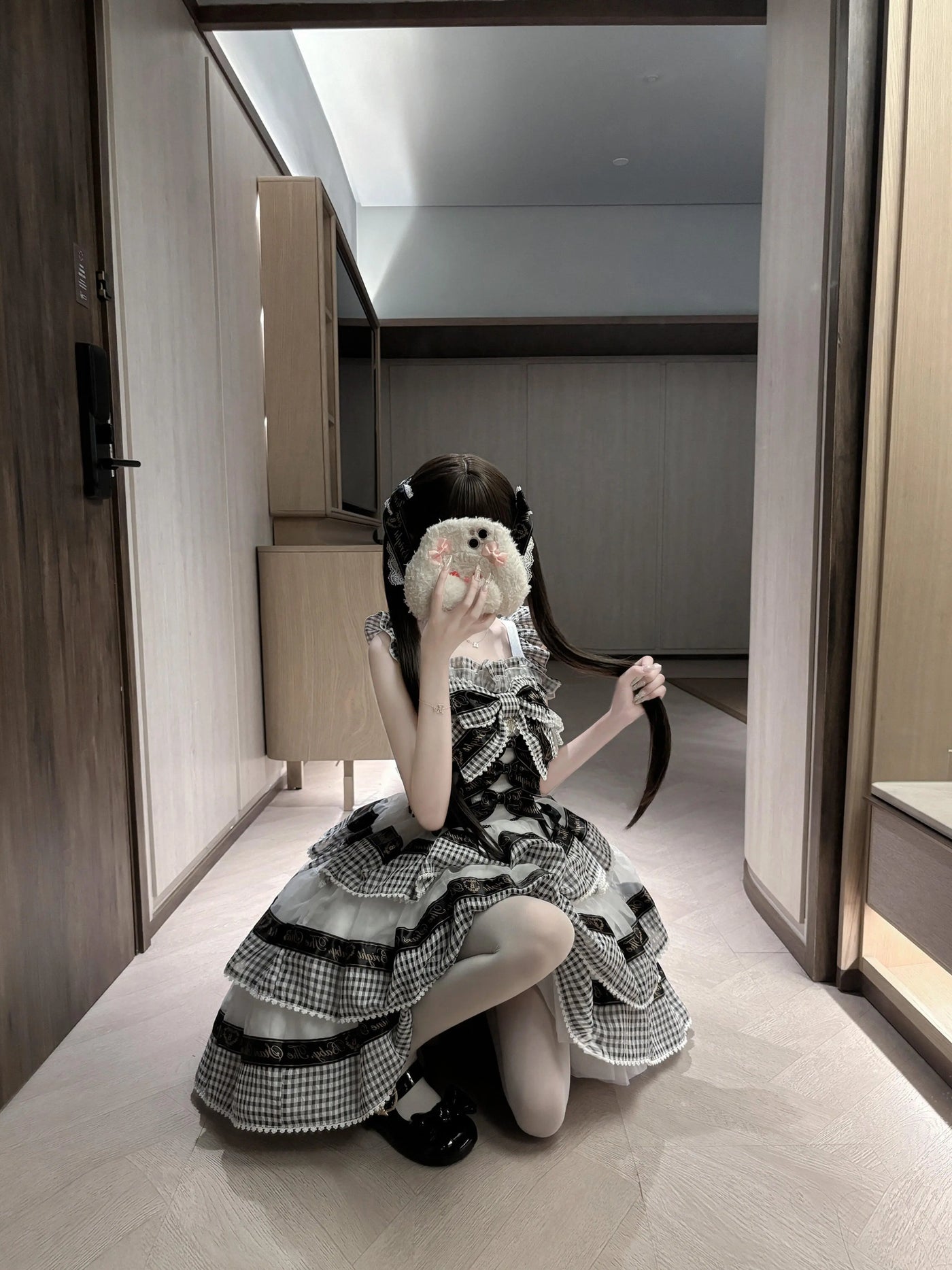Creamy - Gingham Ribbon Noir - Black-and-white check OP dress with tiered ruffles