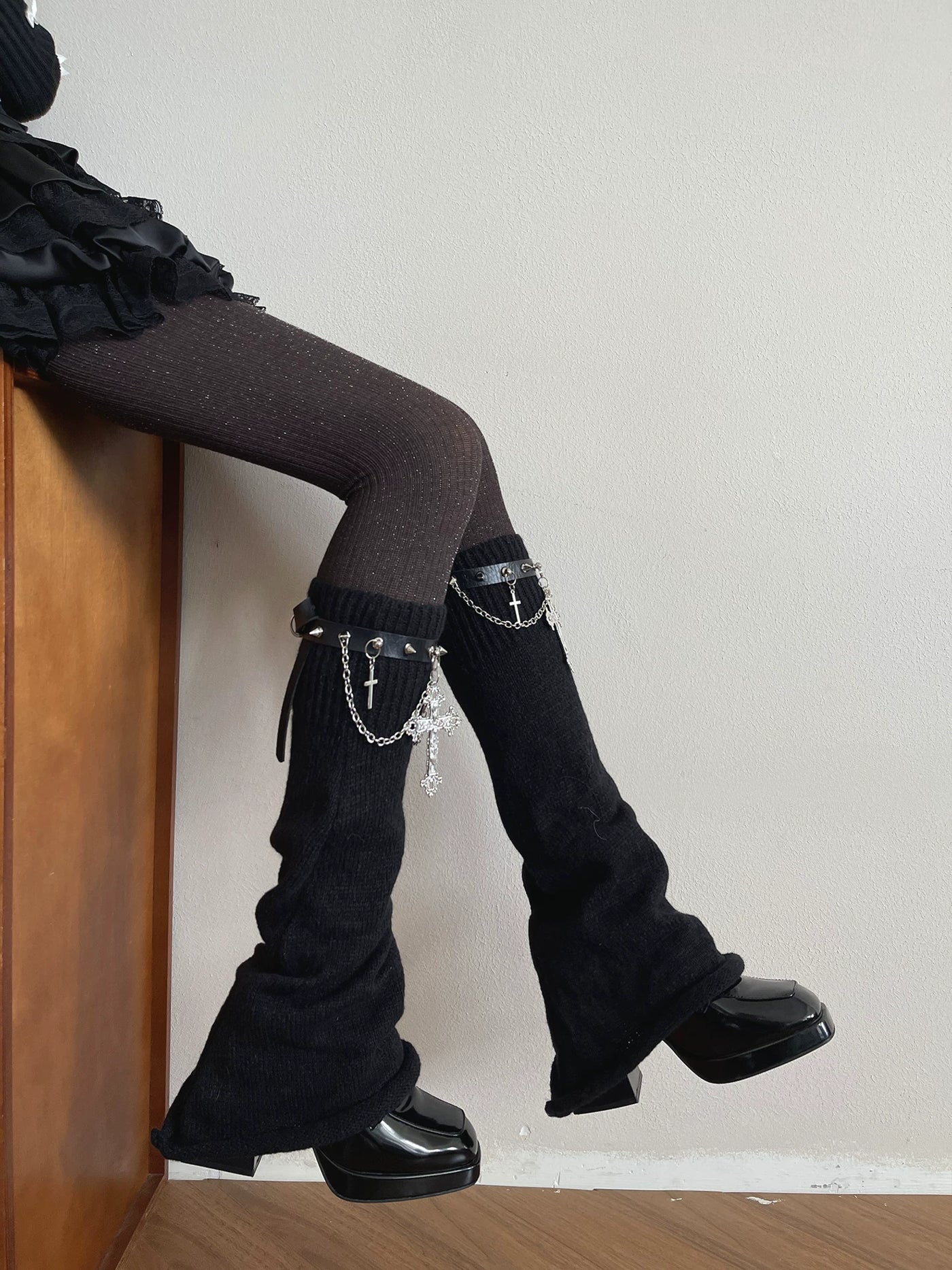 Sock Noble - Subculture Cross Charm - Legwear with Cross-and-Chain Details