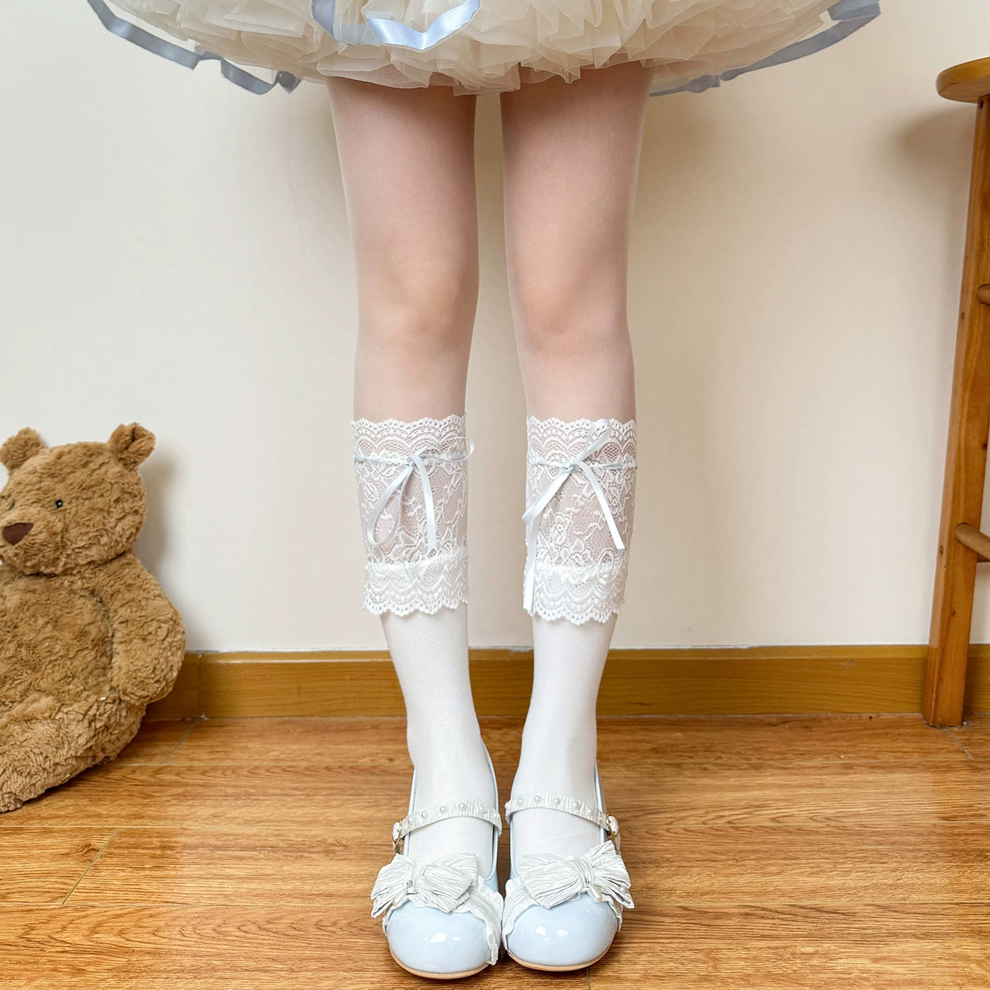 Chubby Bear Tales - Showa Doll - Lace-Trimmed Socks with Ribbon Ties