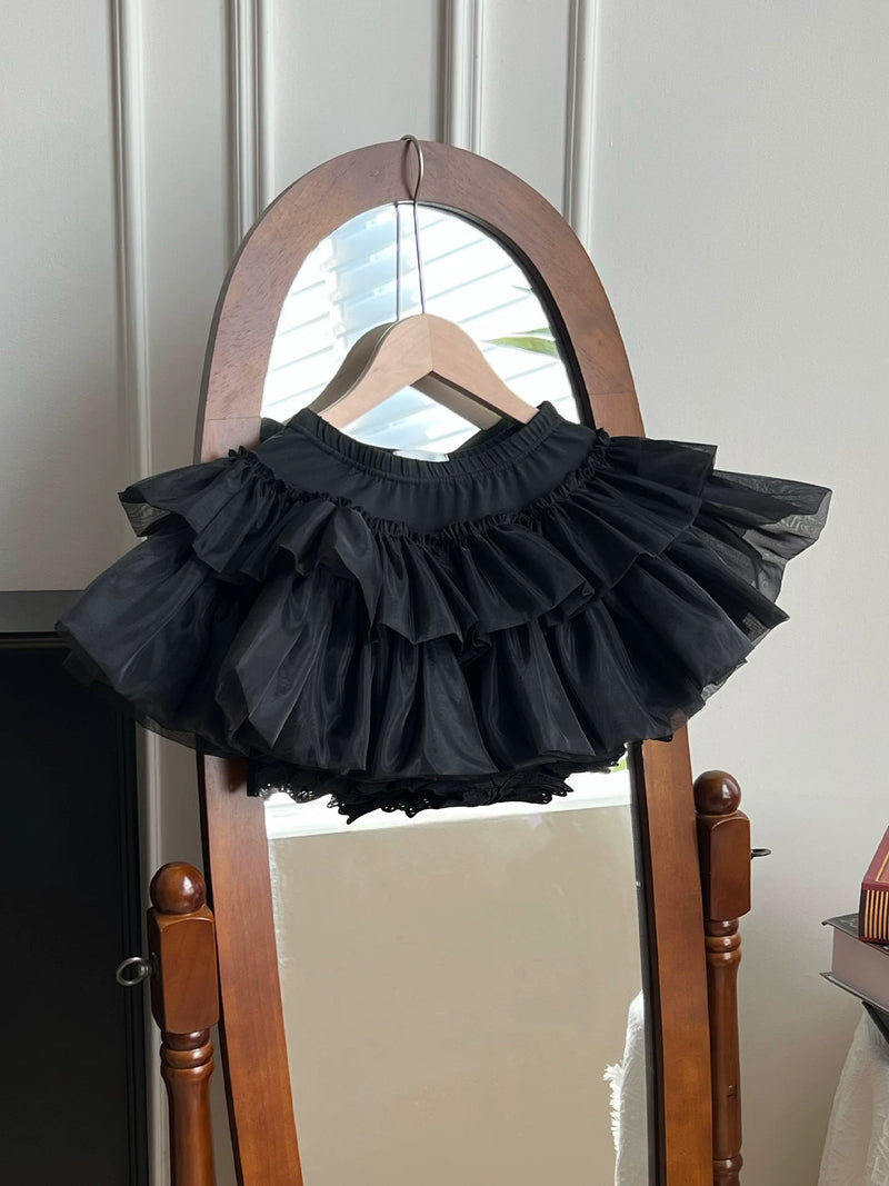 With PUJI - Tsukino - Lolita Petticoat detail view 3