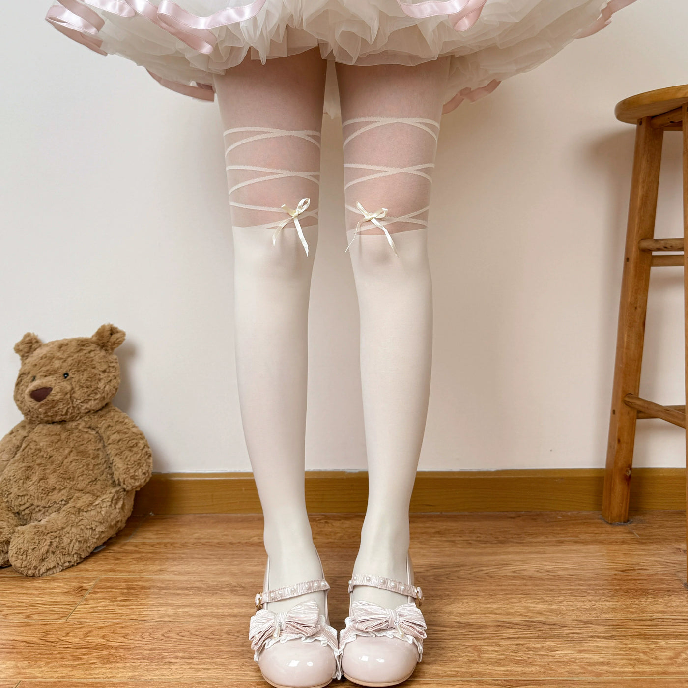 Chubby Bear Tales - Ballet Bow Collection - Tights with Decorative Bow and Motif Variations